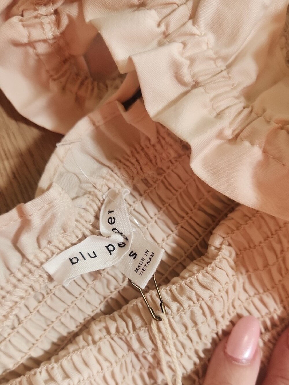 Cream Eyelet Dress with Ruffled Straps NWT Blu Pepper Boutique Dress - Picture 5 of 7